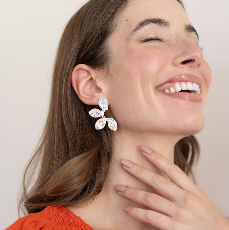 Sunshine Tienda® Flor Petal Earrings