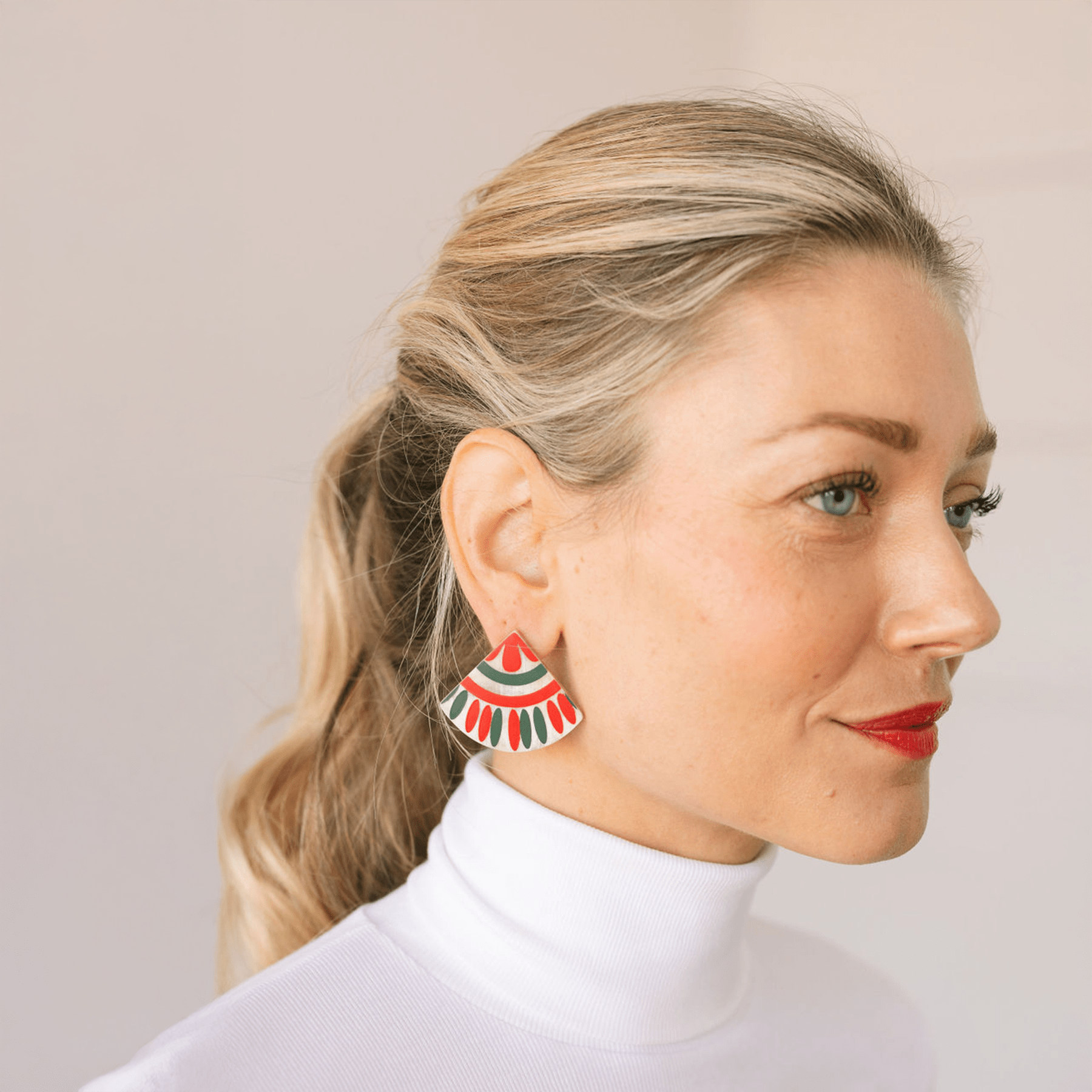 Sunshine Tienda® Navidad Tile Earrings