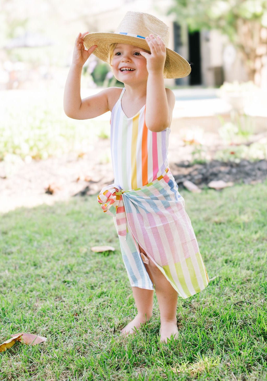 Sunshine Tienda® Rainbow Stripe Kids Sarong