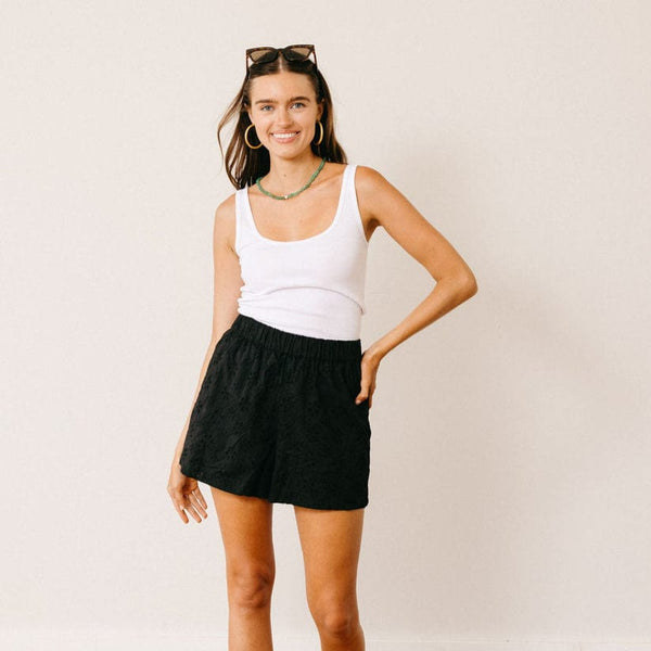 Black Eyelet Bermuda Short S Black Eyelet Bermuda Short S