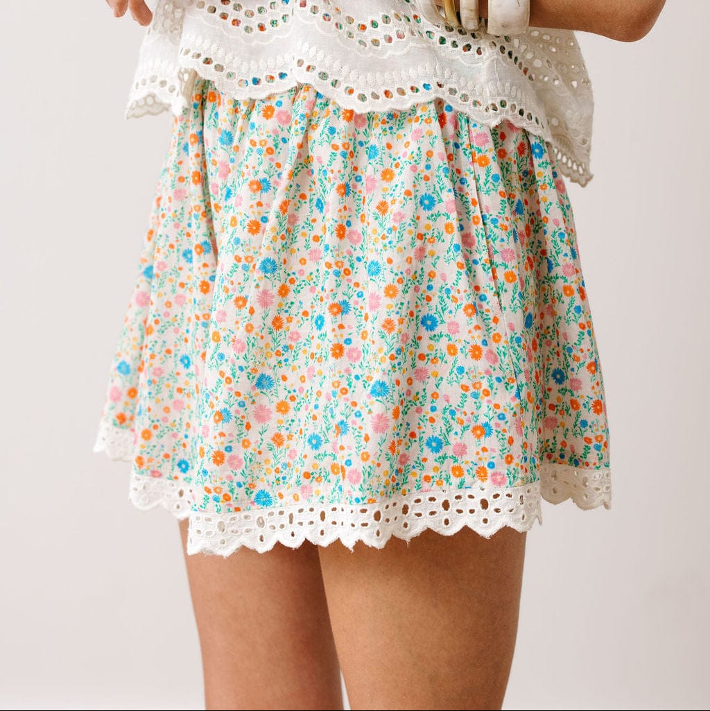 Coastal Daisies Willa Short – Sunshine Tienda®