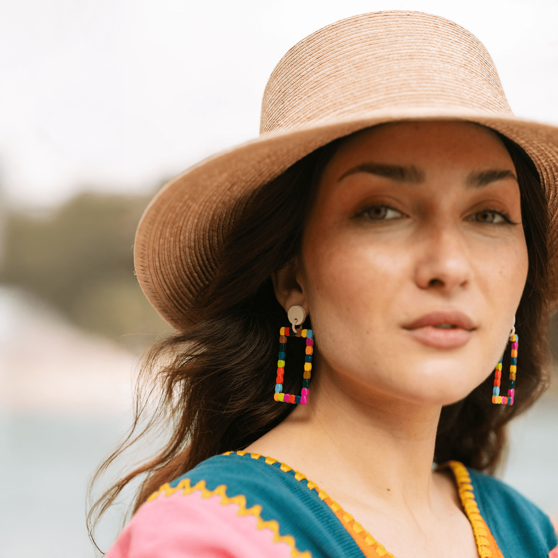 Sunshine Tienda® Colorful Dot Dangles