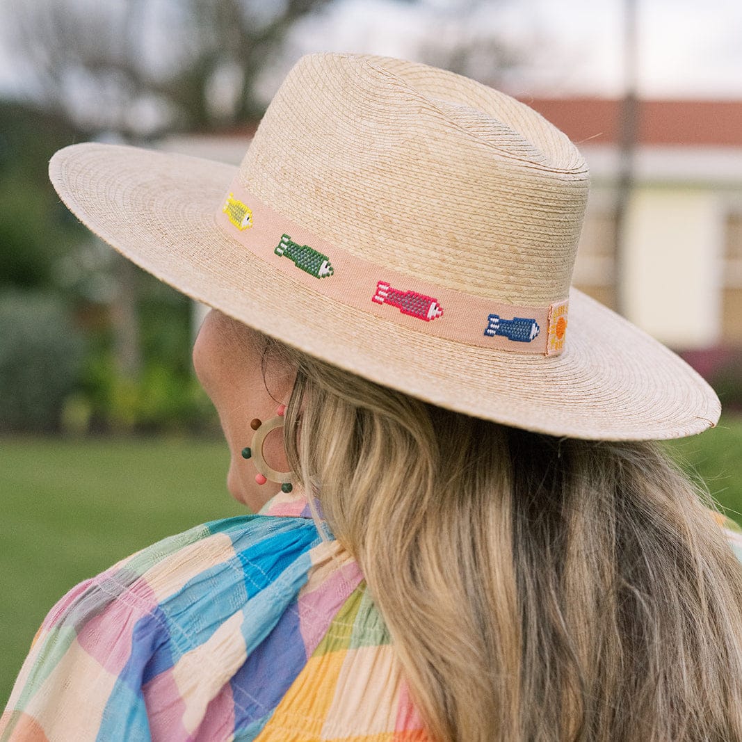 Sunshine Tienda® Colorful Fin Palm Hat