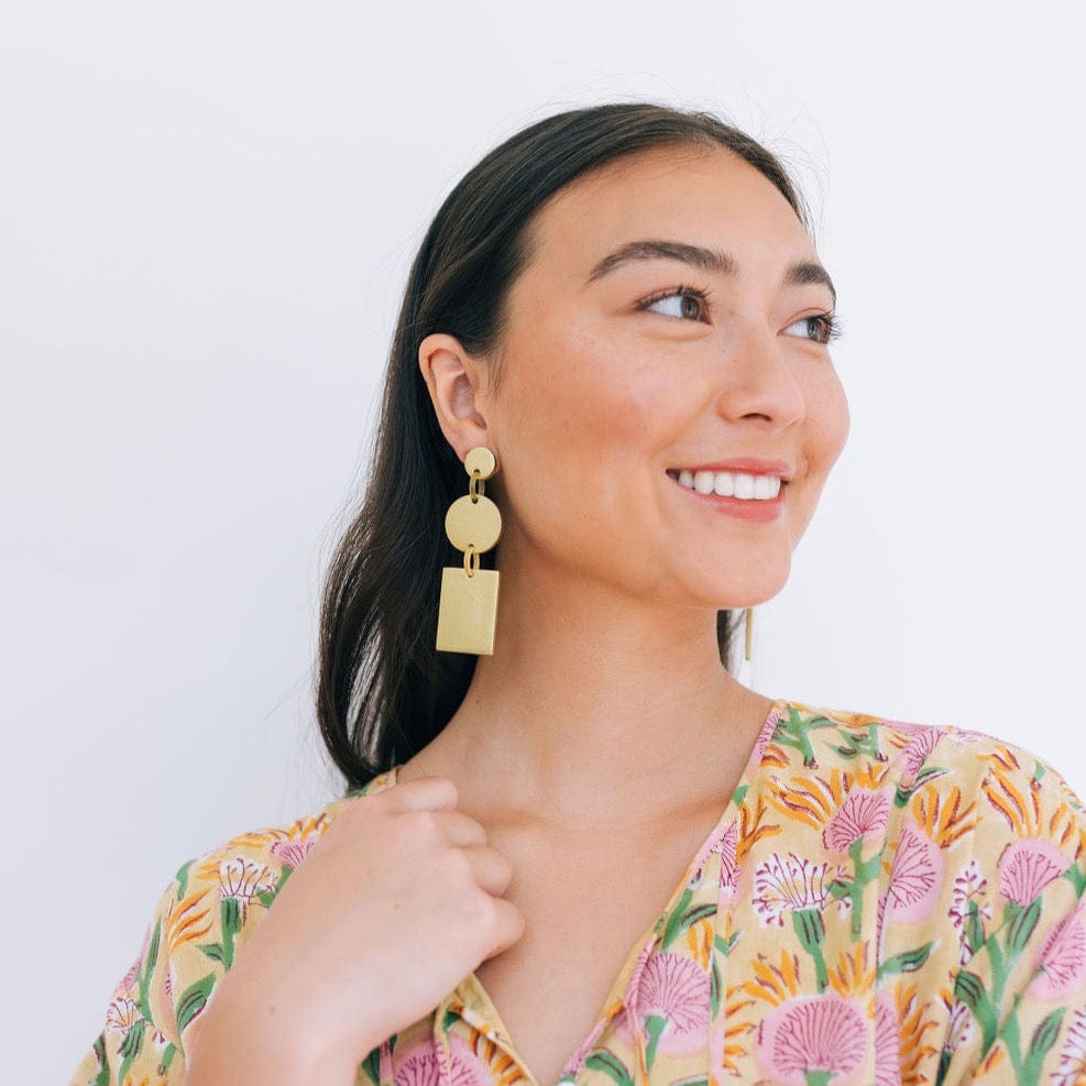 Sunshine Tienda® Gold Metallic Harbor Earrings