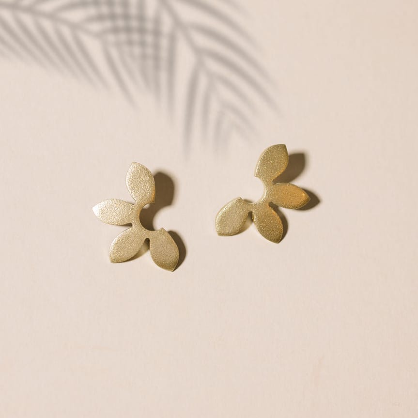 Sunshine Tienda® Gold Petal Earrings