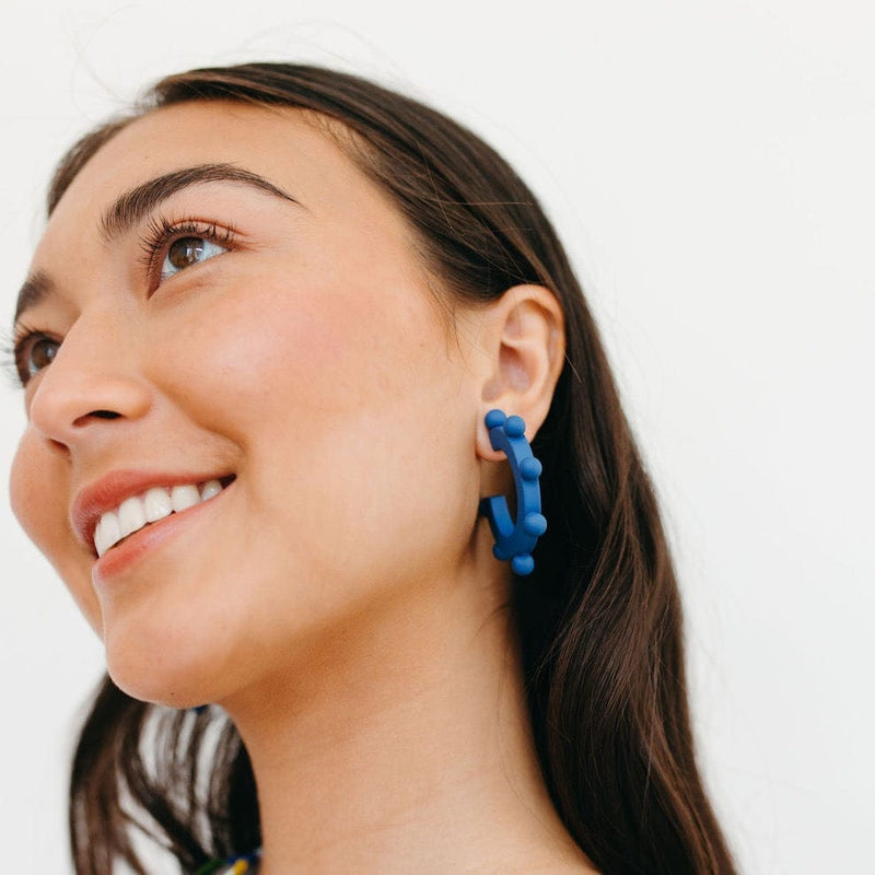 Sunshine Tienda® Navy Bead Hoops