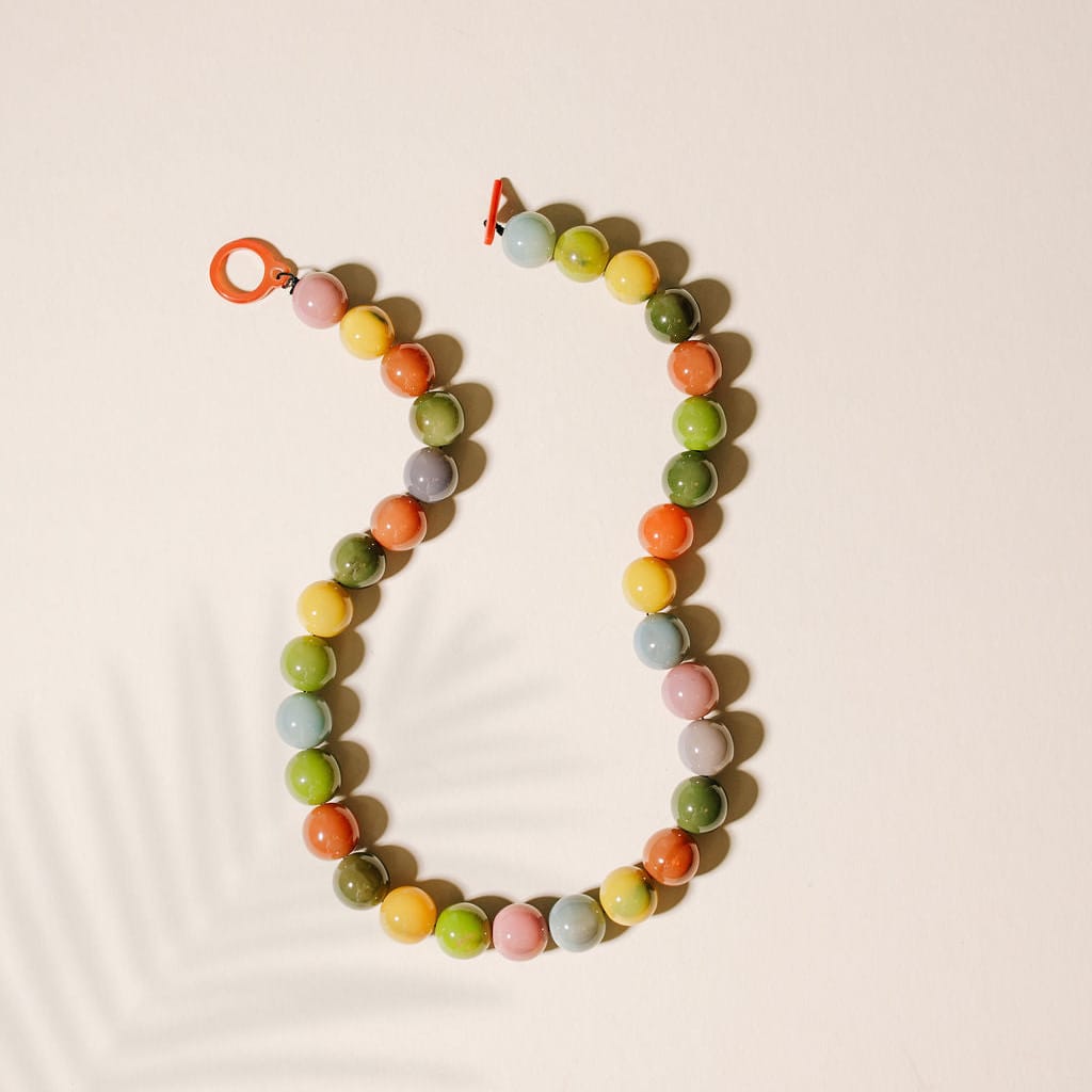 Sunshine Tienda® Smoky Rainbow Gumball Necklace