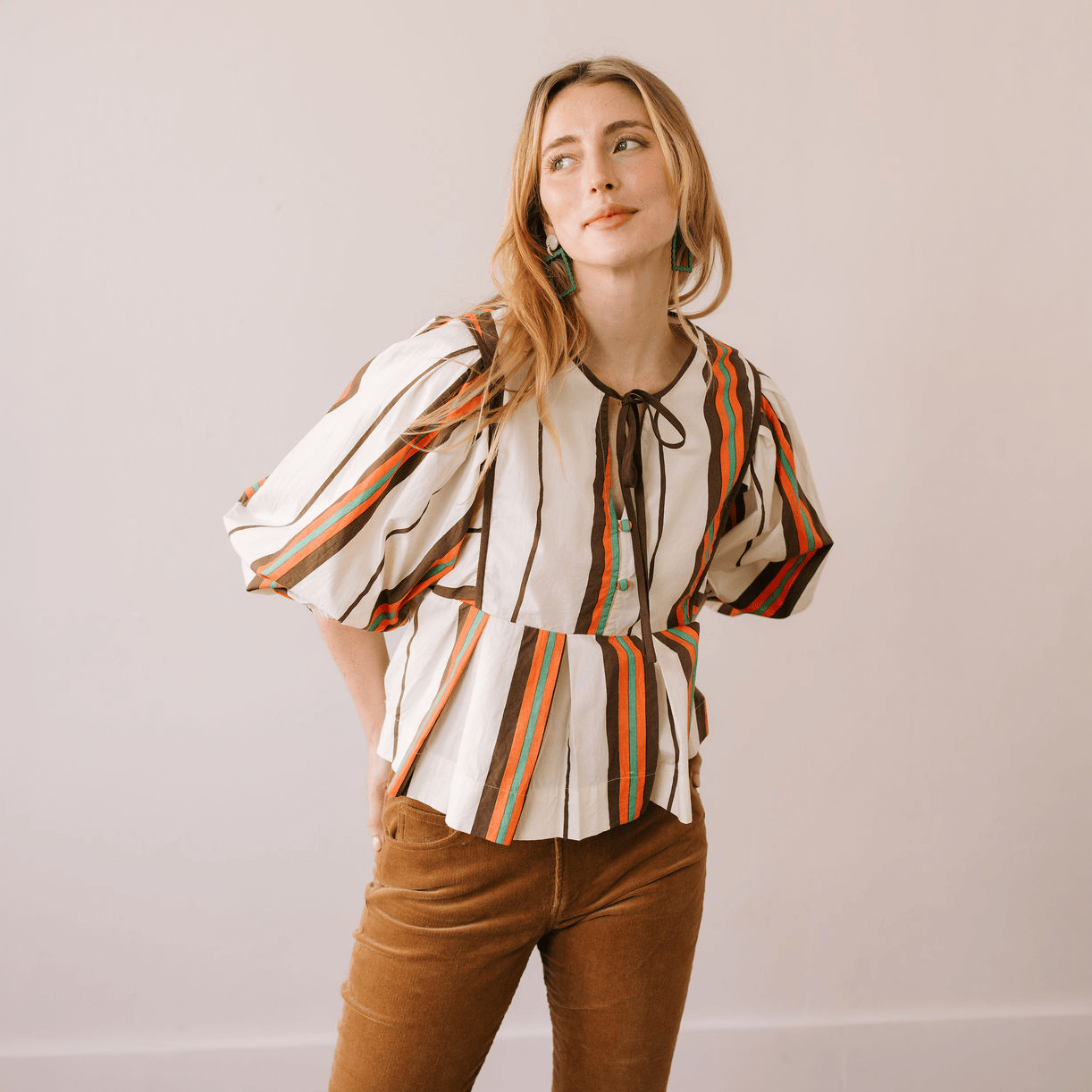 Sunshine Tienda® Vintage Stripe Fable Top