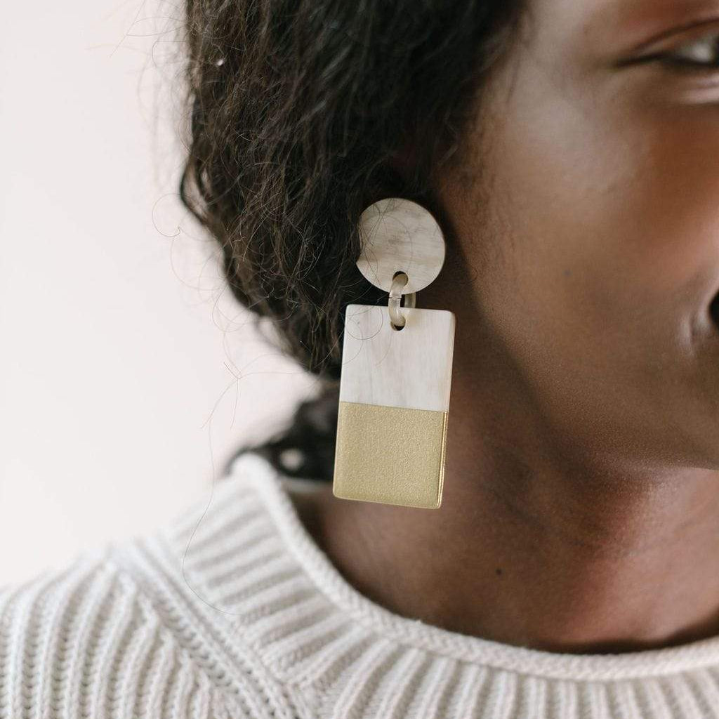Gold statement deals earrings