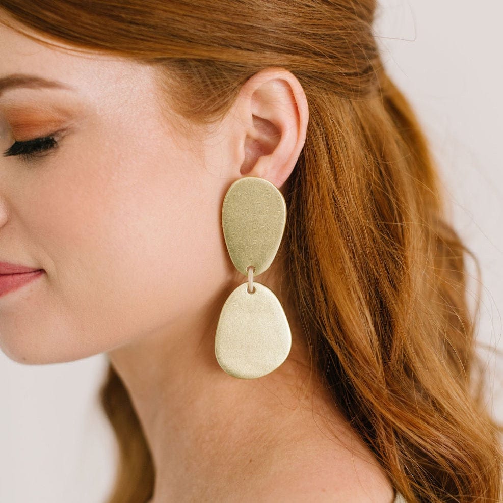 Sunshine Tienda® Gold Metallic Teardrop Earrings
