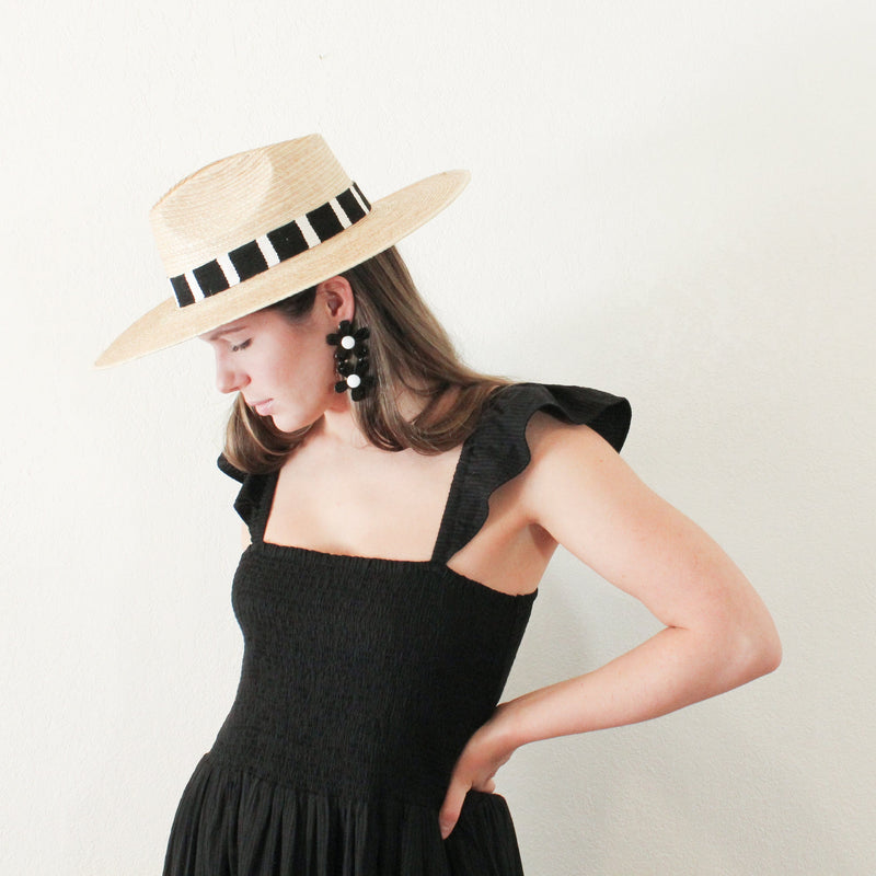 Sunshine Tienda® Stacked Black Flower Earrings