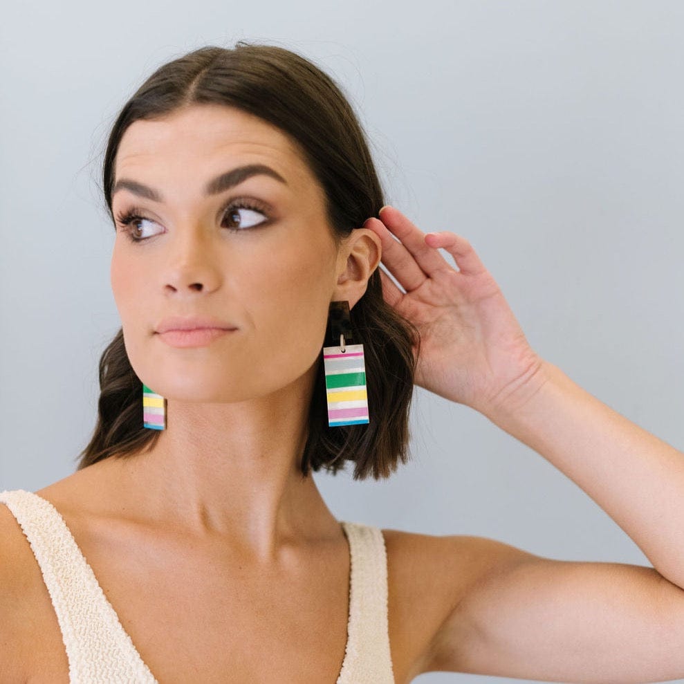 Sunshine Tienda® Tortoise Top Rainbow Earrings