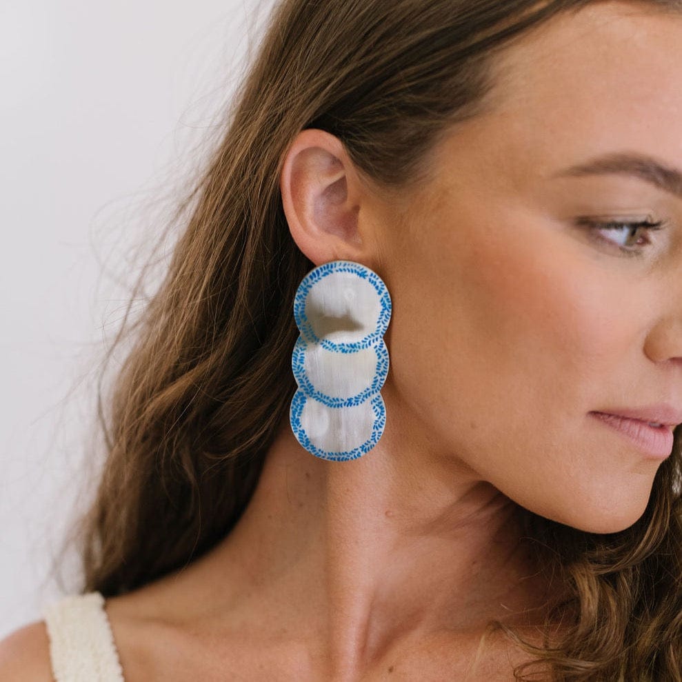 Sunshine Tienda® Triple Prato Earrings