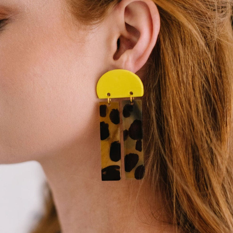 Sunshine Tienda® Yellow Sunrise Dangle
